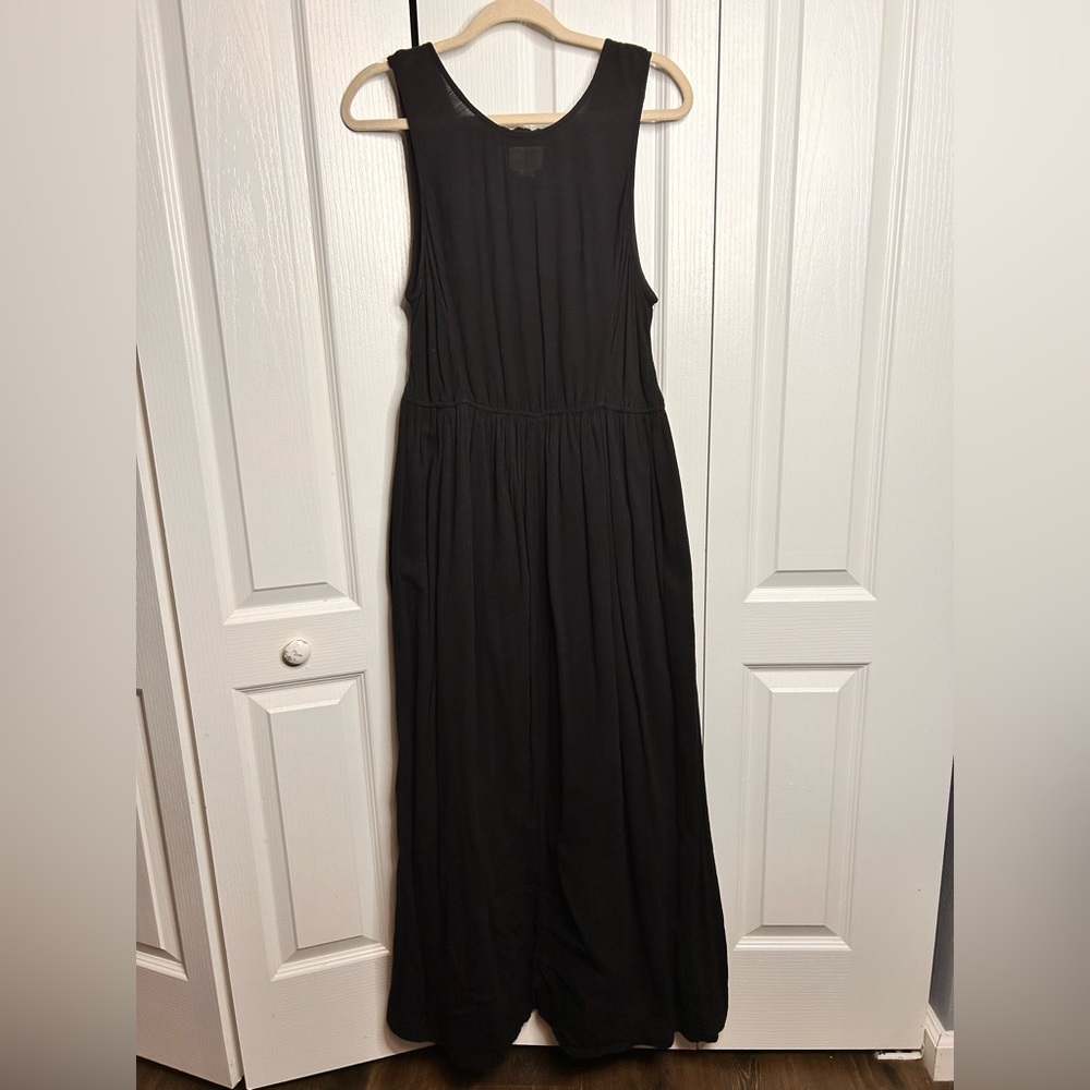 Carlson Women’s Size Large‎ Sleeveless Black Tiered Smocked Maxi Dress Cotton